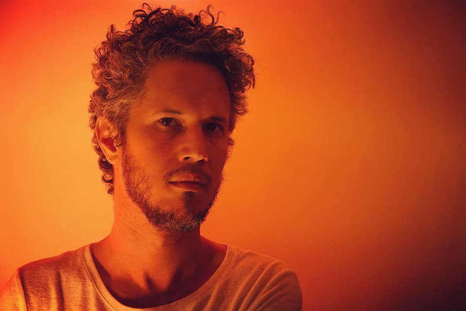 Vicente García promotes Candela | DR1.com