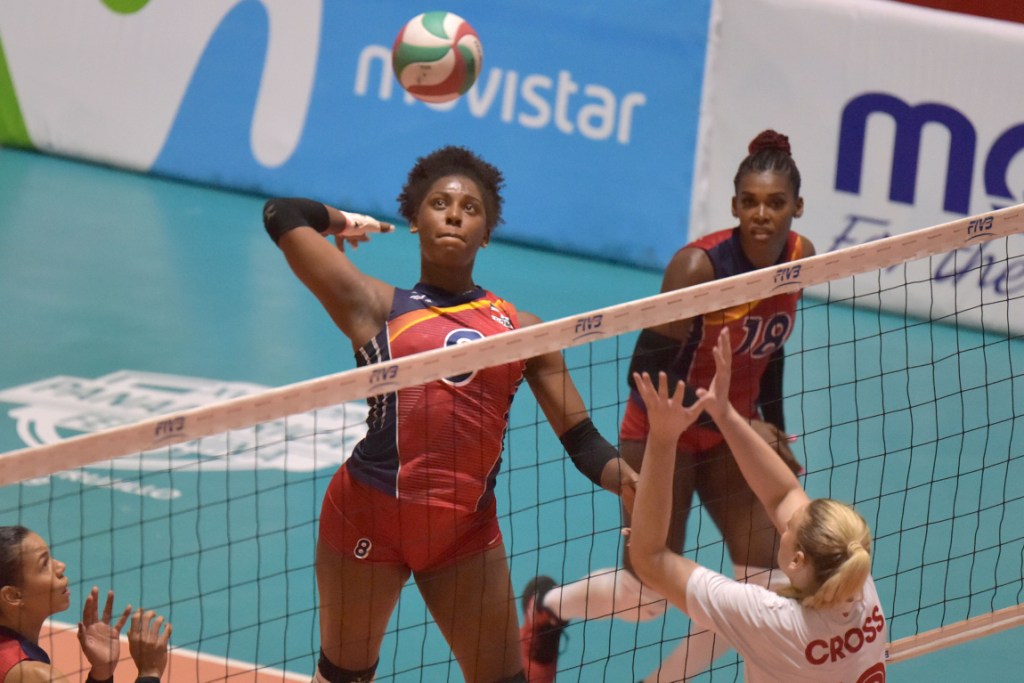 Dominicans undefeated in volleyball Pan Am Cup