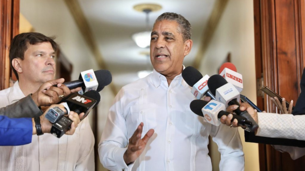 Adriano-Espaillat-Presidencia-1024x575.png