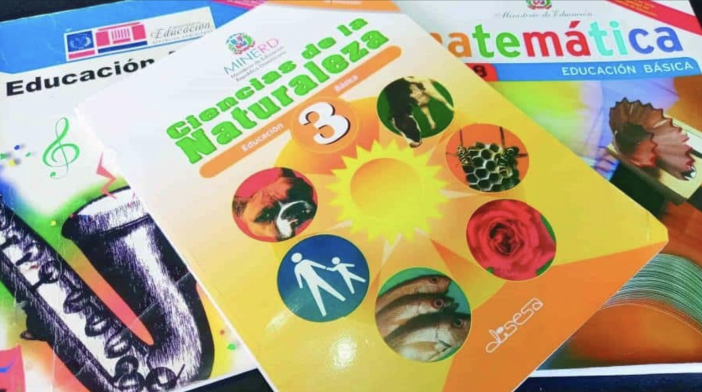 Libros-escolares-Diario-Libre-1024x572.png