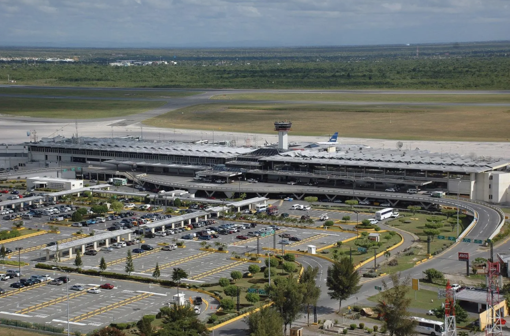 Aeropuerto-Las-Americas-Hoy-1024x675.png