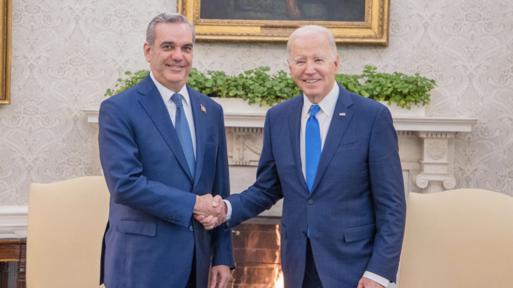 Biden receives Abinader at the White House; DR to host Summit of the Americas in 2025