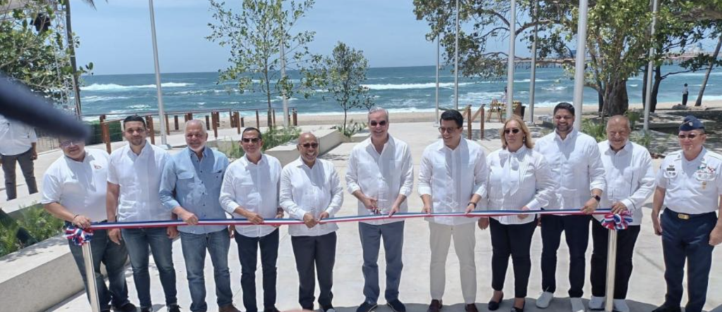 Inauguran-Malecon-Haina-Listin-Diario-1024x443.png