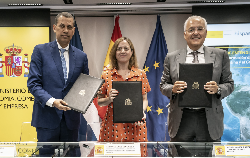 Proyecto-Satelital-RD-y-España-INDOTEL-1024x650.png