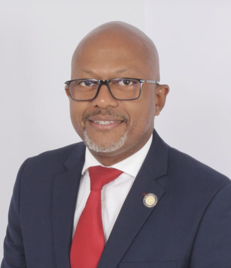 Luis Peña Núñez presides the Dominican Medical Association (CMD)