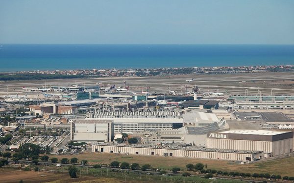 Aeropuerto-Fiumicino-Wikipedia-e1594392459979.jpg