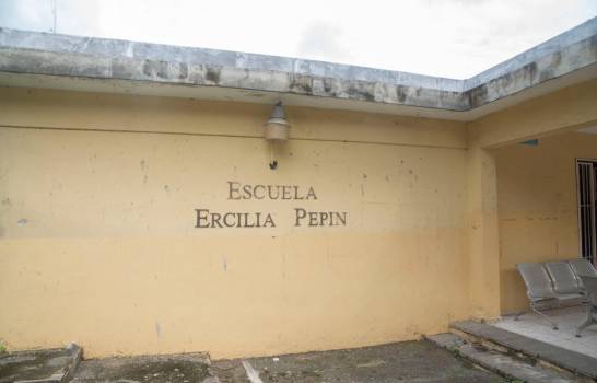 Escuela-Ercilia-Pepin-Diario-Libre.jpg