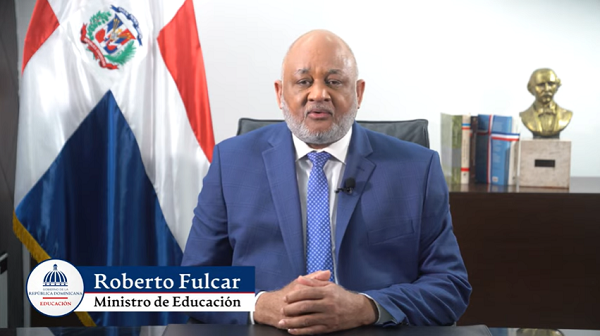 Roberto-Fulcar-Ministerio-de-Eduacion.png