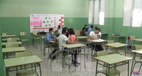 Estudiantes-baja-asistencia-Noticias-SIN.png